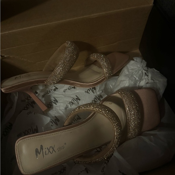 Fashion nova elegant rose gold pumps - Picture 6 of 8